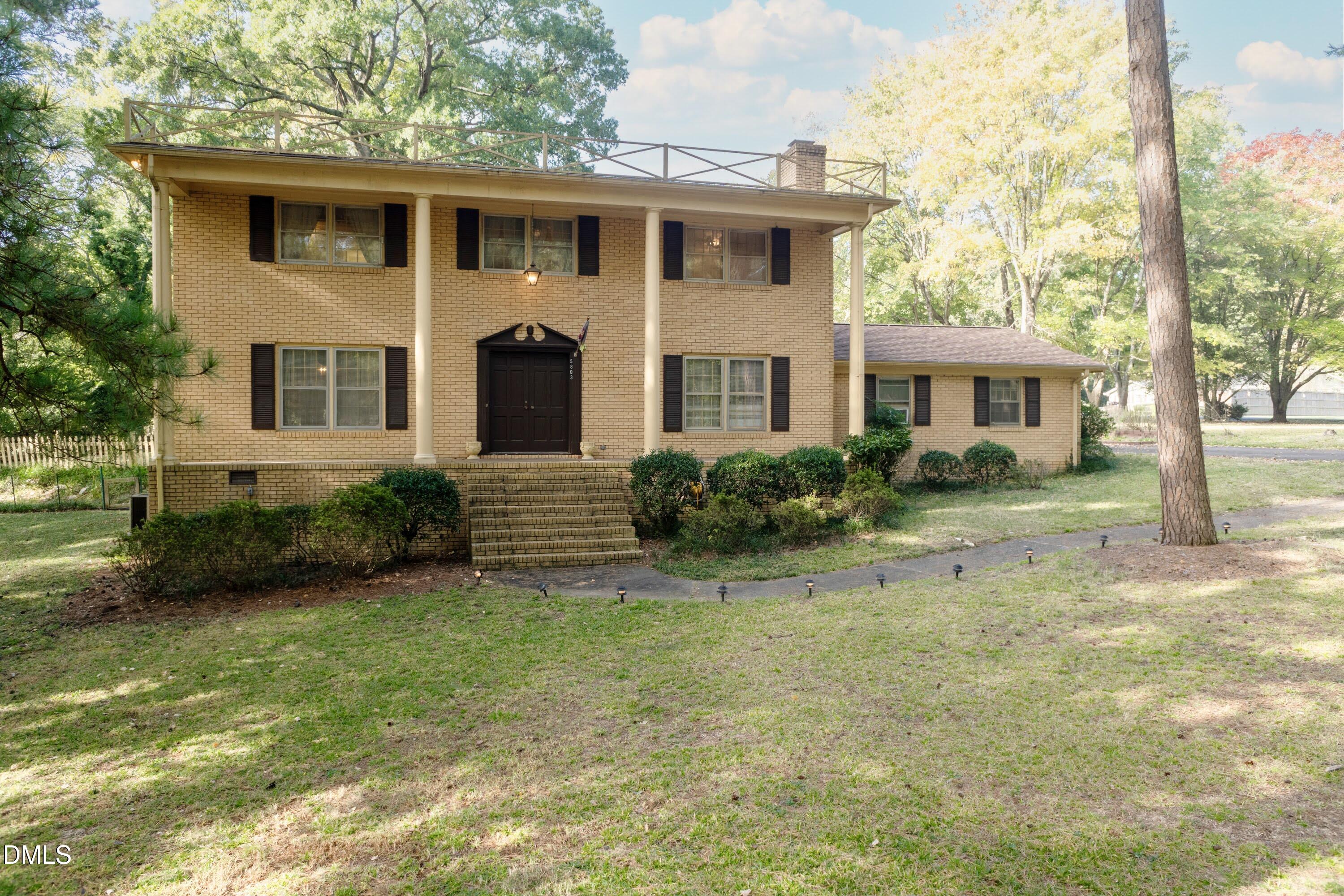 5803 Tomahawk Trail — photo