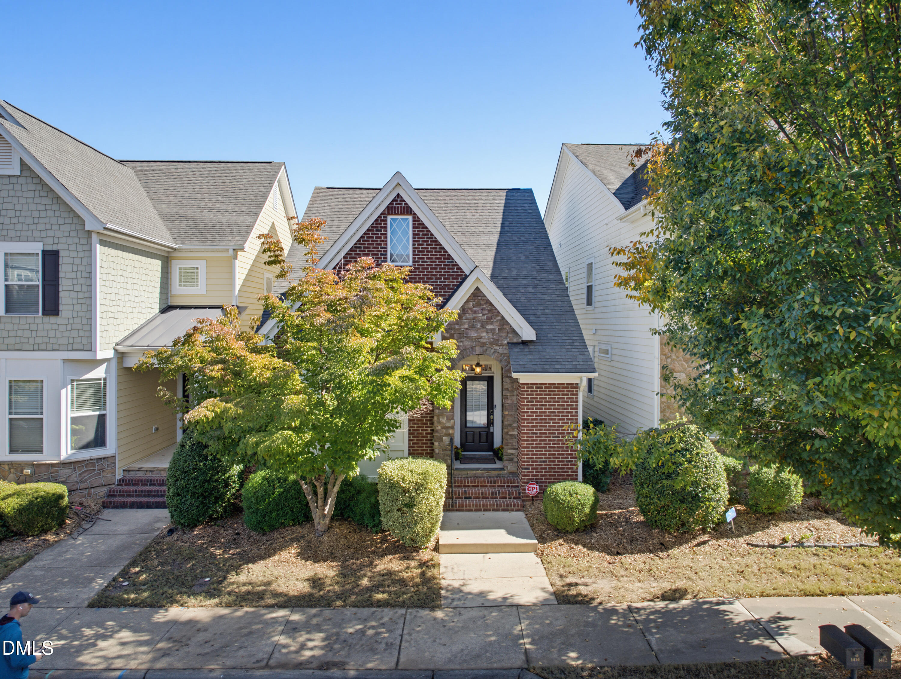 1412 Rodessa Run — photo