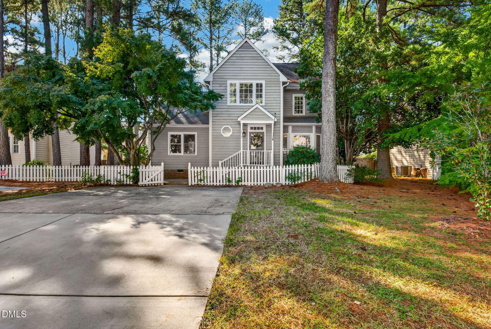 1716 Briarforest Place — photo