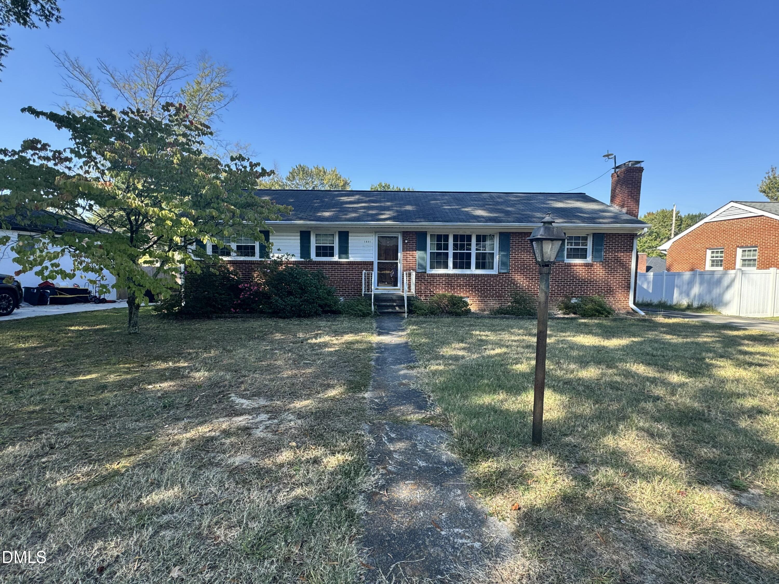 1008 Sherwood Drive — photo