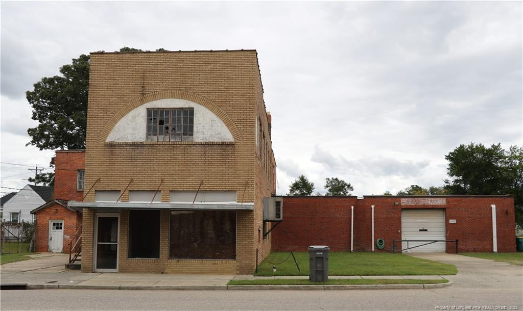 304 N Walnut Street — photo