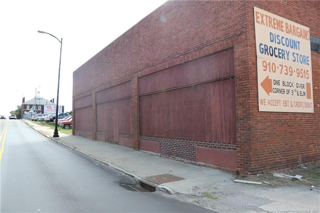123 W 2nd Street — photo