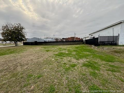 305 E First Street E, Lumberton, NC 28358 — photo 3