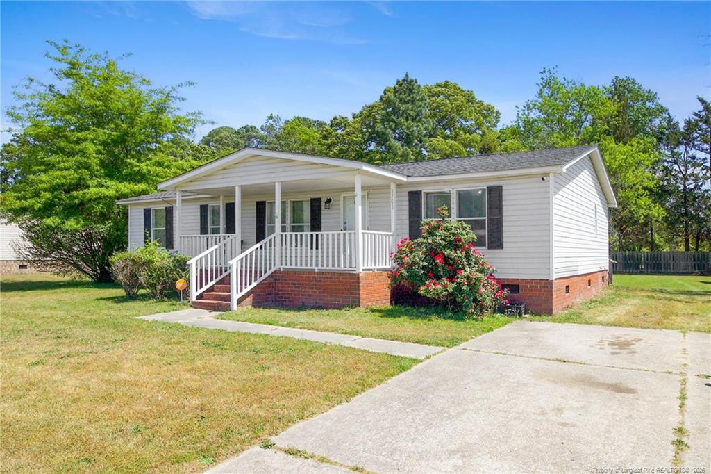 1701 O'Bannon Drive — photo