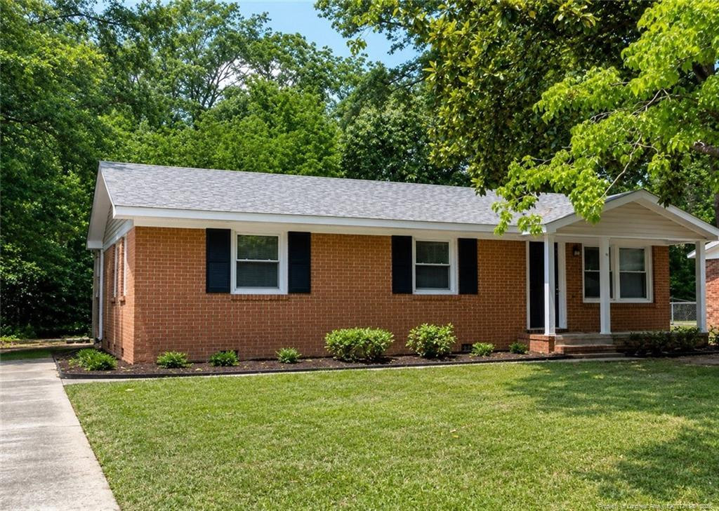 110 W Sunset Drive — photo