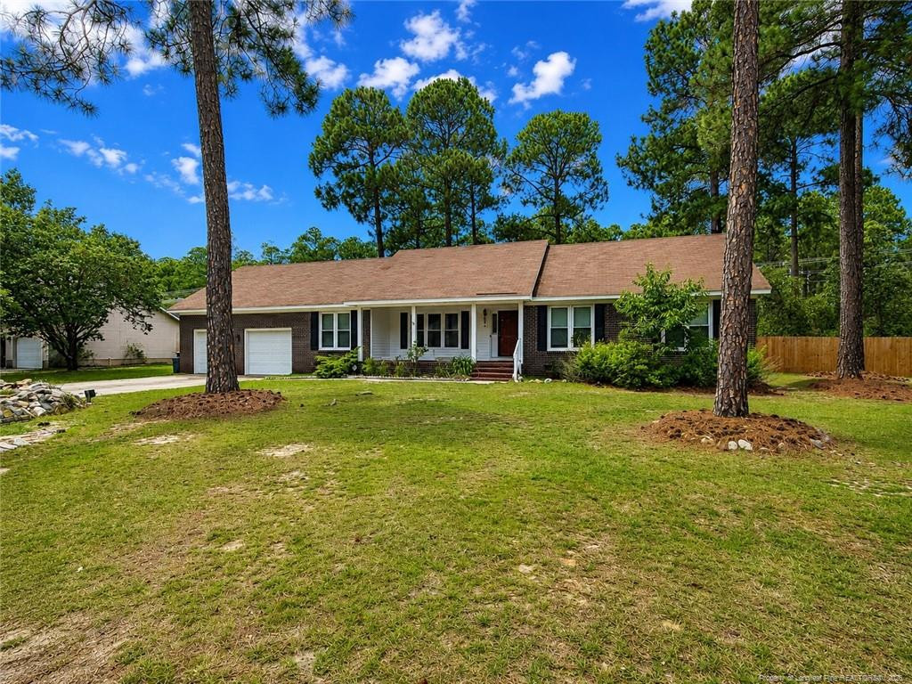 1530 Redbud Drive — photo