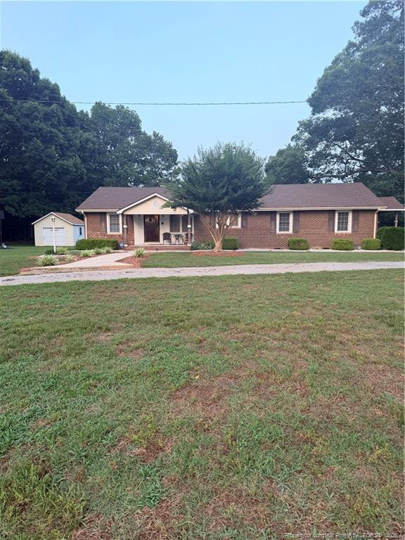 823 Abbott Road — photo