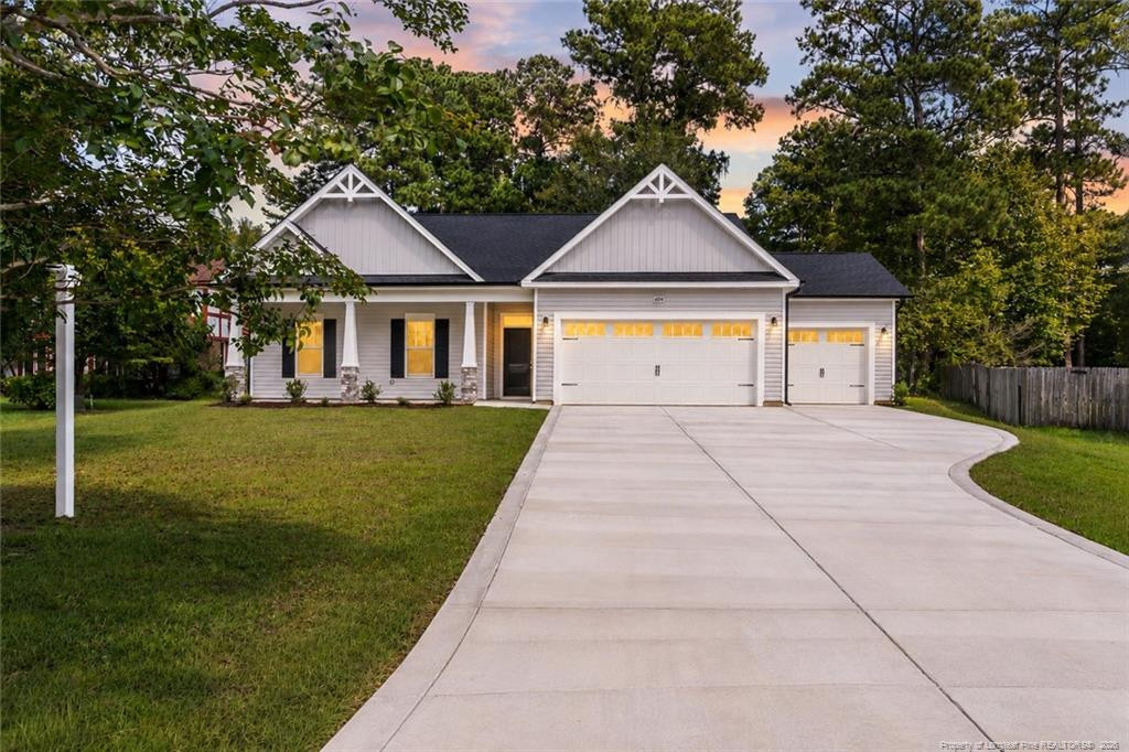 404 Gleneagles Court — photo
