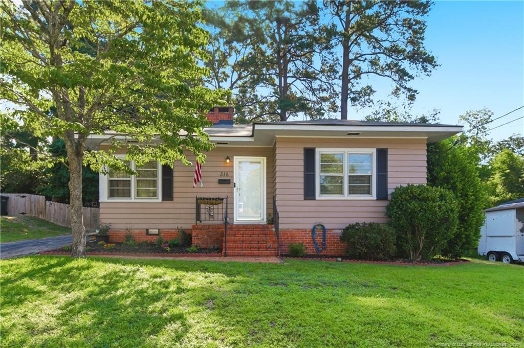 316 Fairwood Court — photo