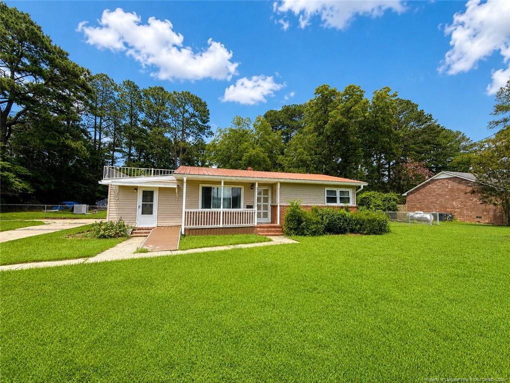 2133 Al Ray Road — photo