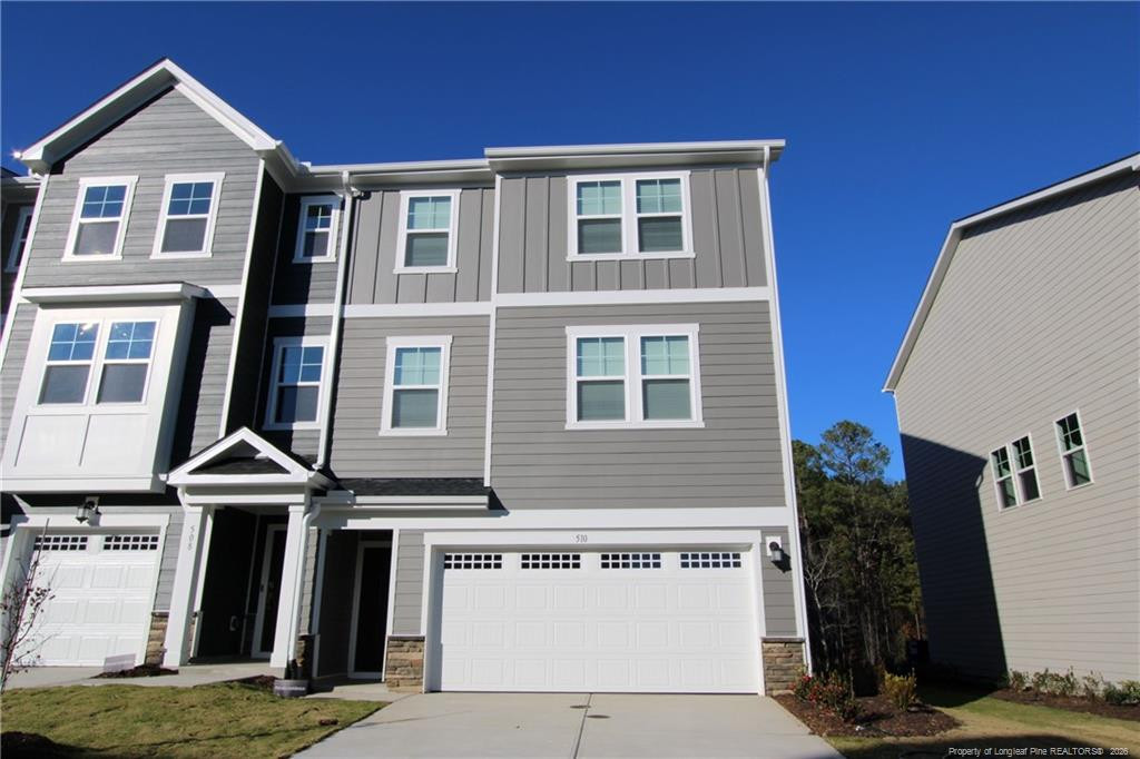 510 Light Oak Way — photo