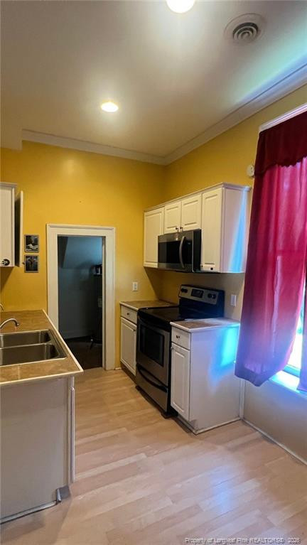307 E Mitchell Street E, Fairmont, NC 28340 — photo 2