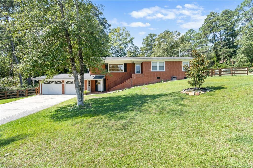 3425 Clearwater Drive — photo
