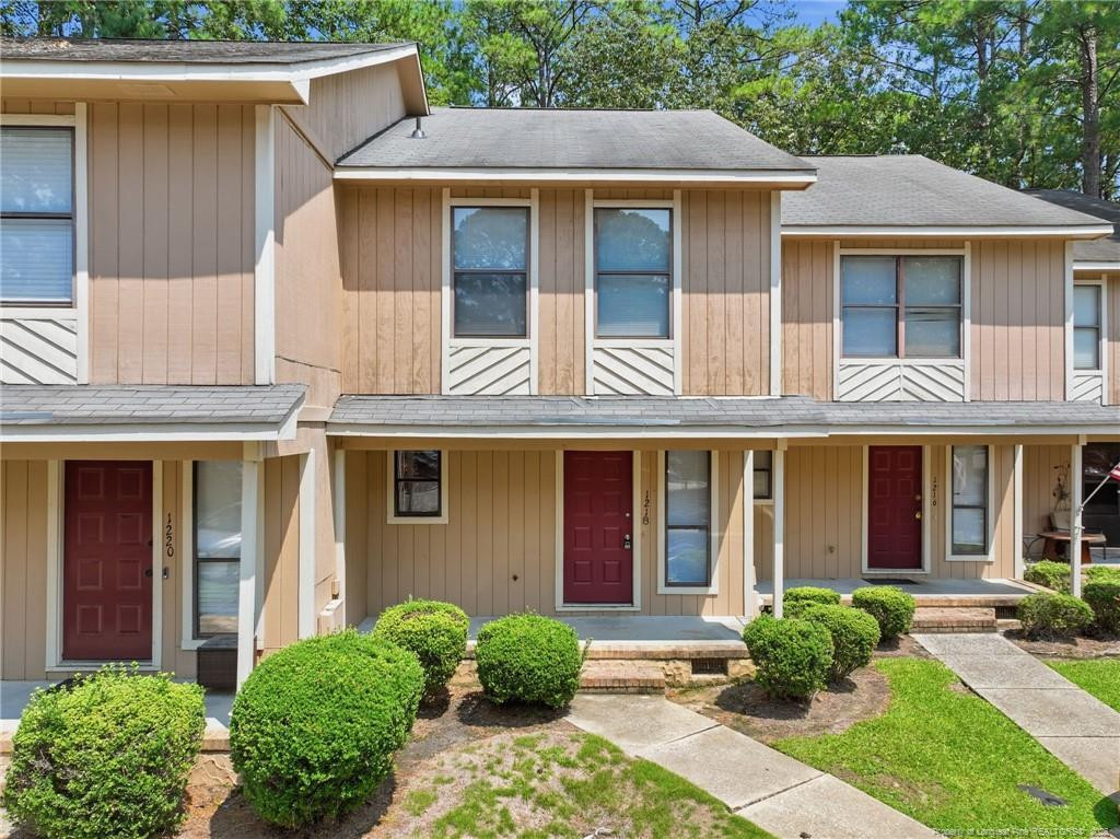 1218 Huntsman Court — photo