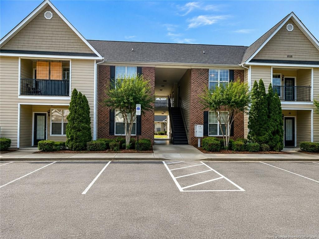 2645 McArthur Landing Circle 203 — photo