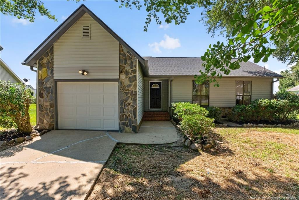 7109 Canary Drive — photo