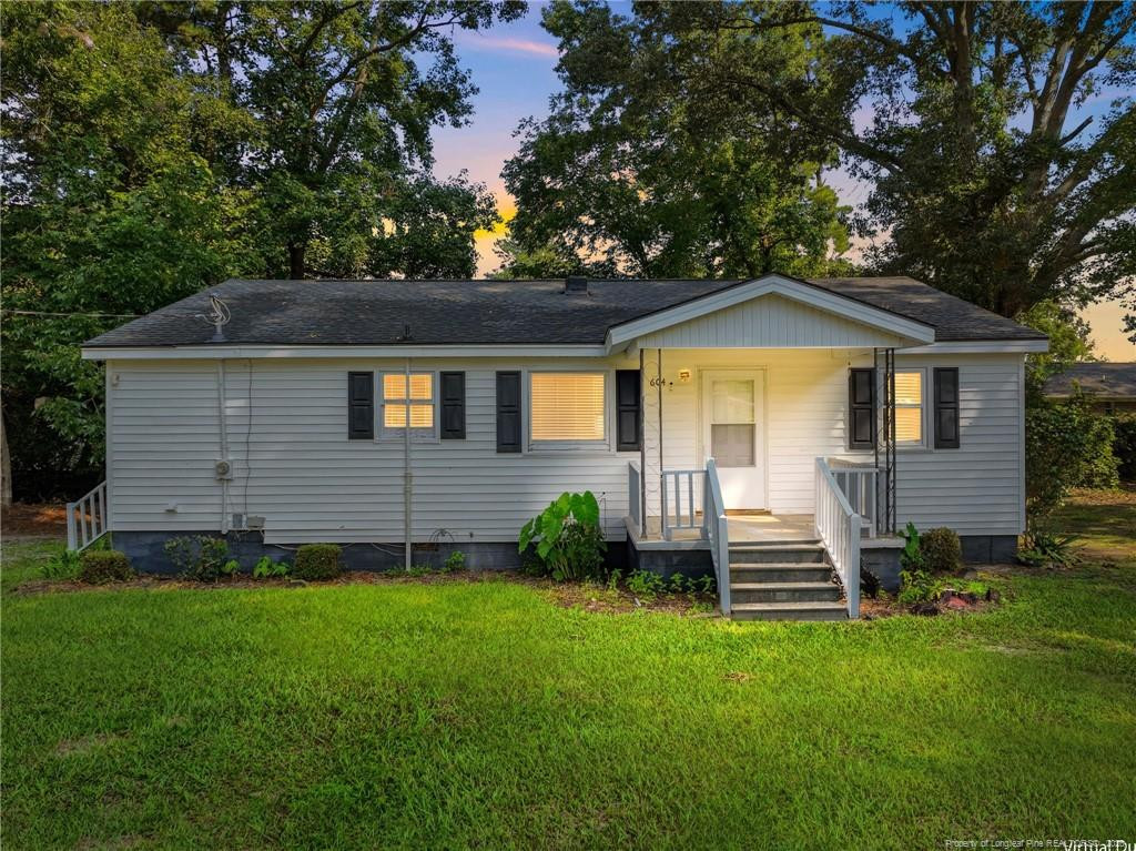 604 Calhoun Street — photo