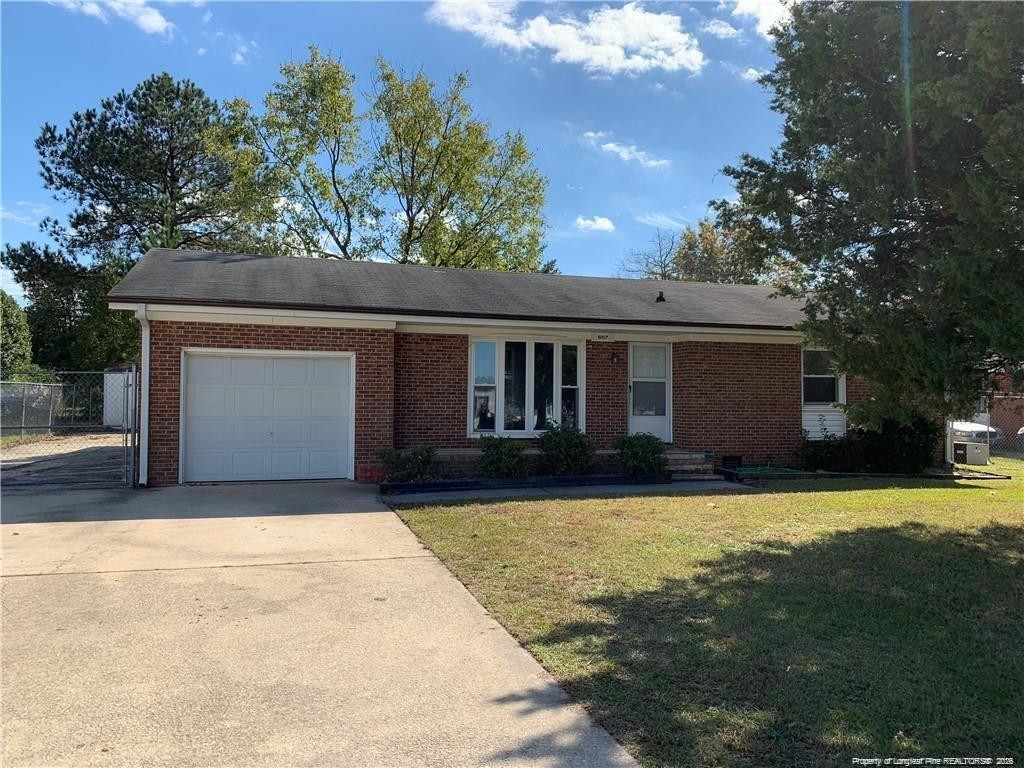 607 Odell Road — photo