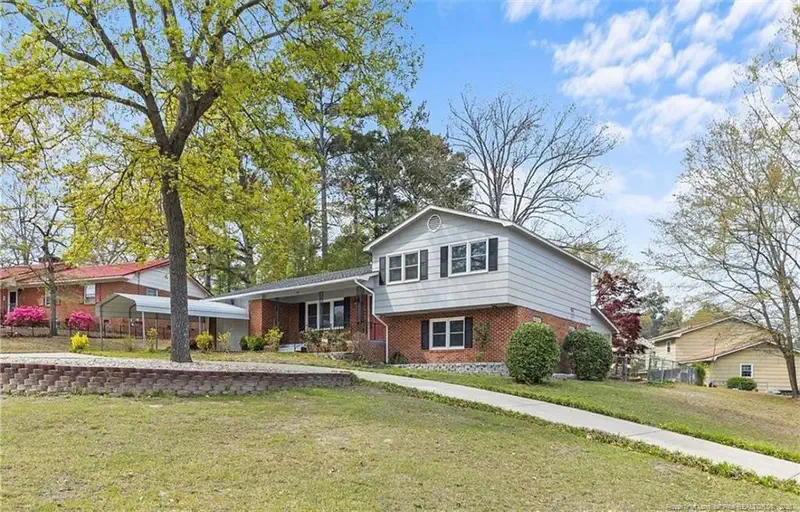 507 N Platte Road — photo