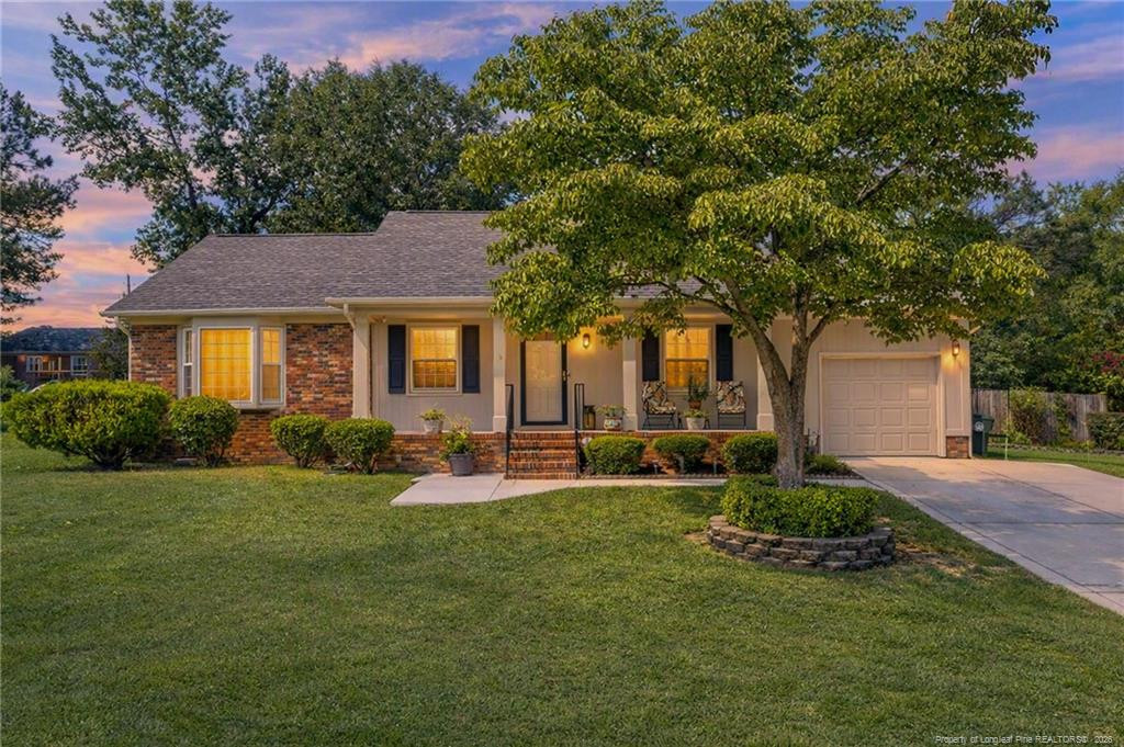 2704 Frankfort Circle — photo