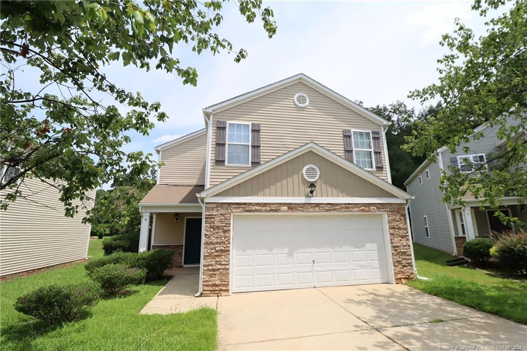 5 Bellmore Court — photo