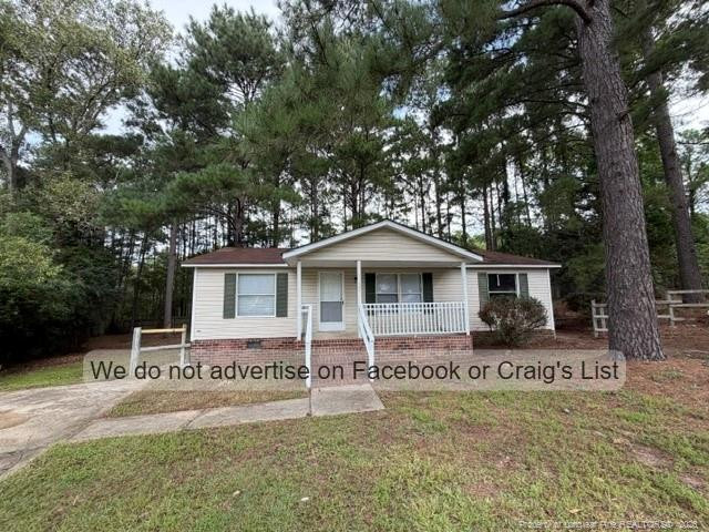 1103 Mackintosh Court — photo