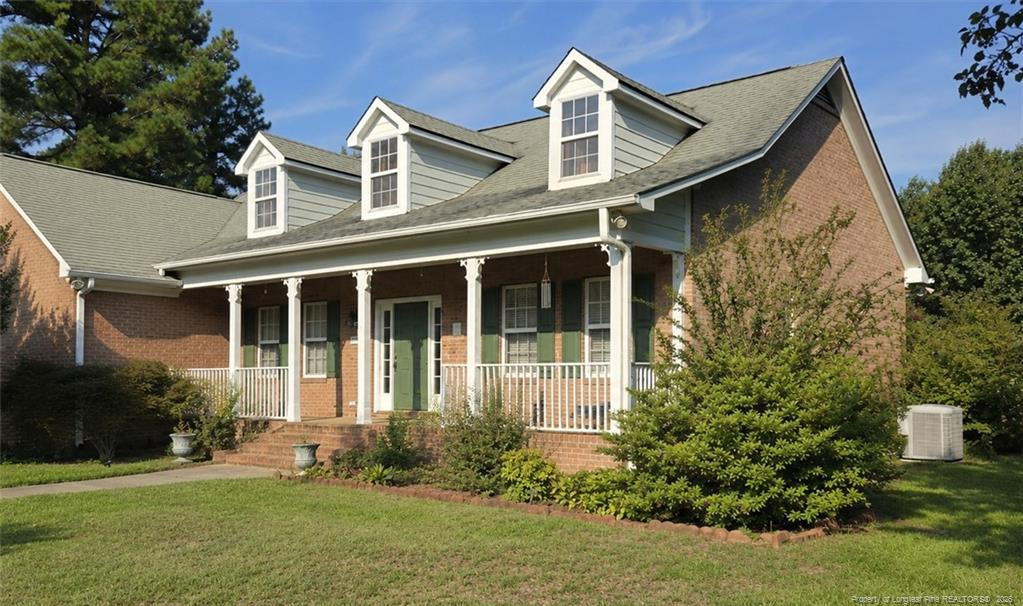 6104 Castlebrooke Lane — photo