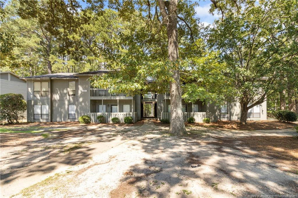 1882 Tryon Drive 3 — photo