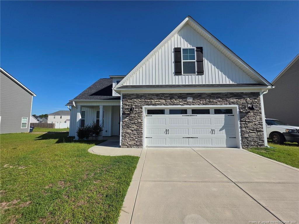 644 Amusement Drive — photo