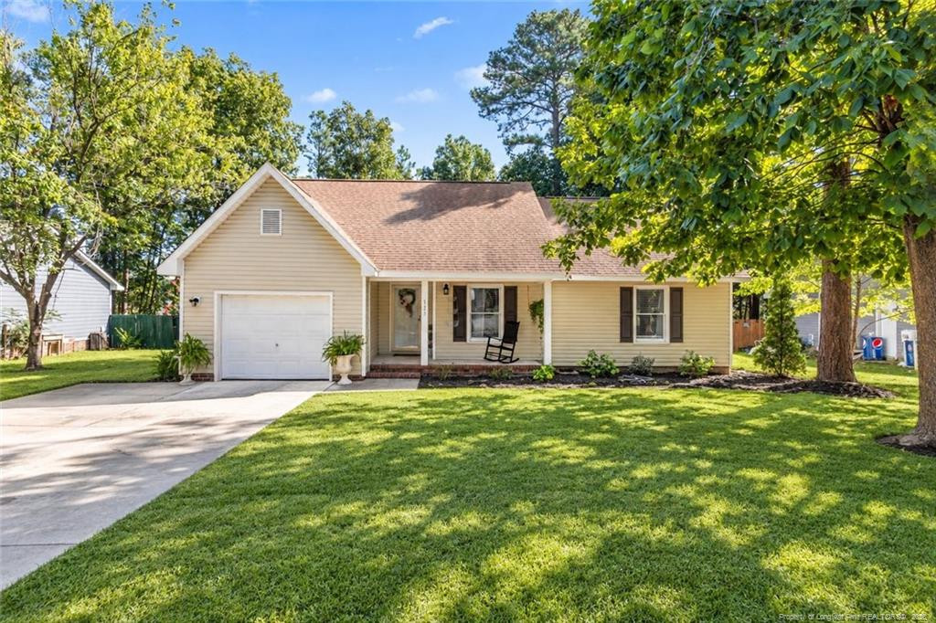 725 Sunnycrest Drive — photo