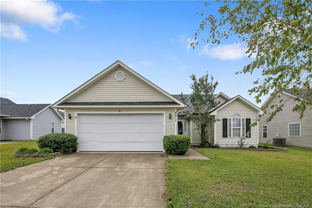 4011 Red Oak Drive — photo