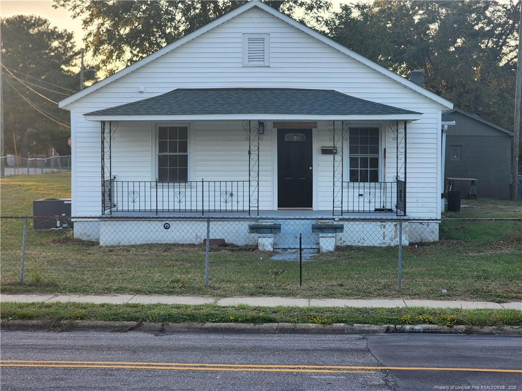 2200 Southern Avenue — photo