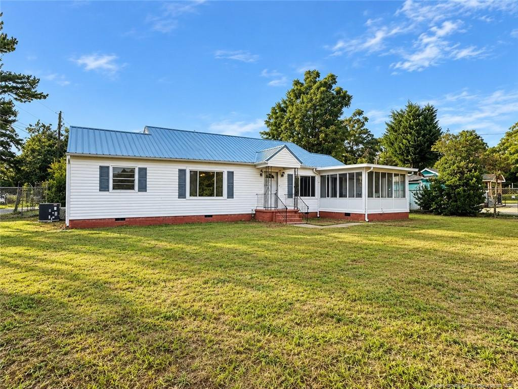 3394 Cumberland Road — photo