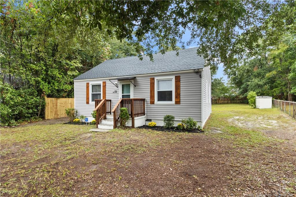 232 Circle Court — photo