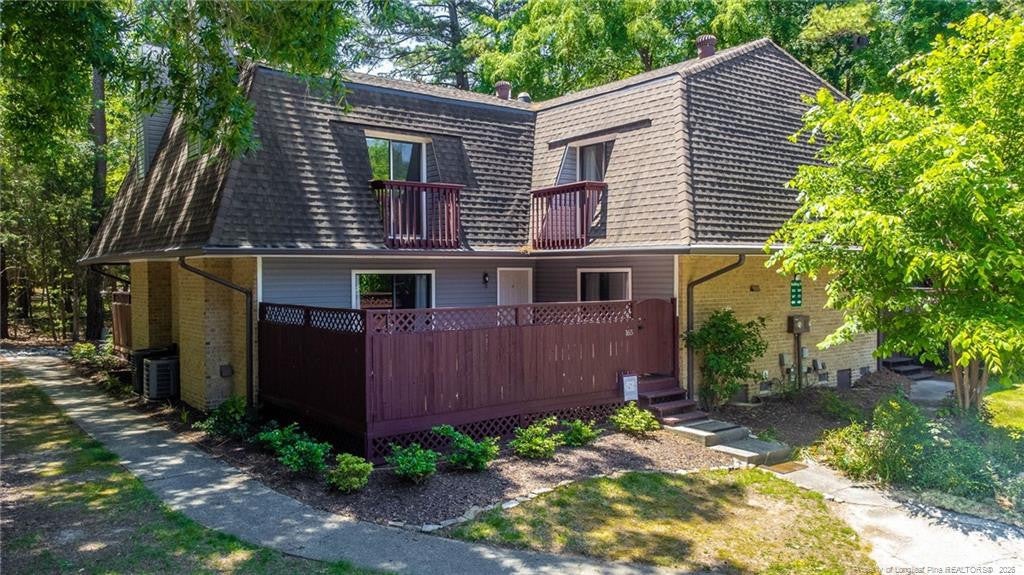 165 Springberry Lane 165 — photo