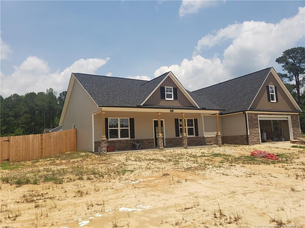 2453 Live Oak Drive — photo