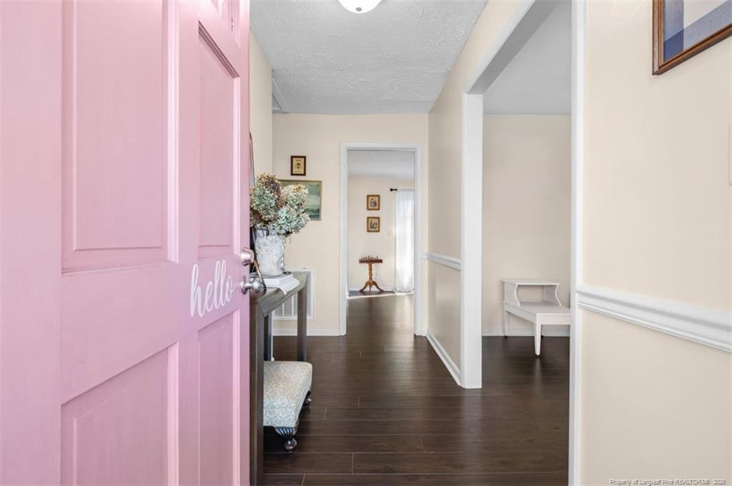 710 Roundtree Drive — photo
