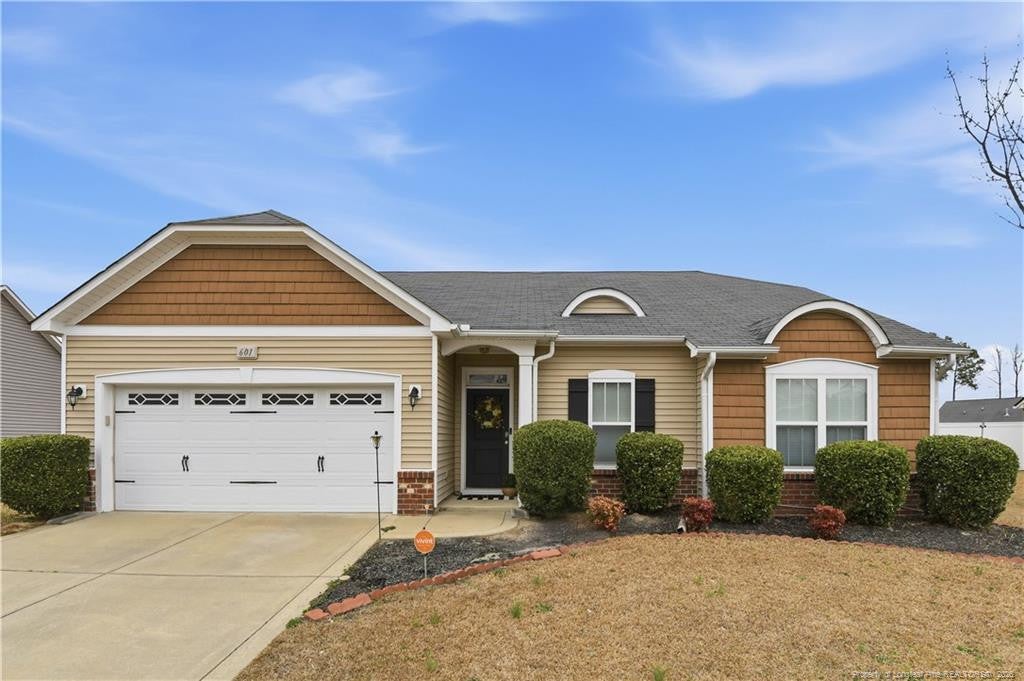 601 Collinwood Drive — photo