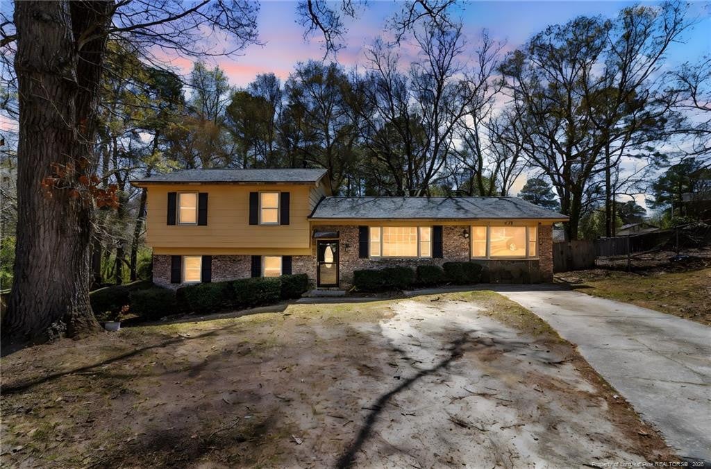 554 Glen Canyon Drive — photo