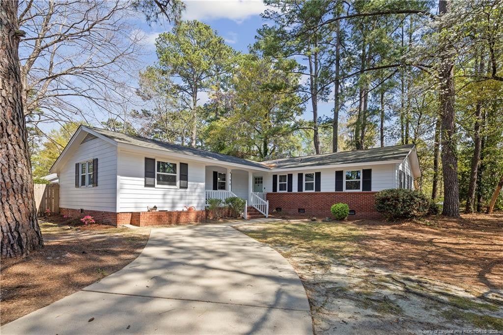 4196 Cliffdale Road — photo