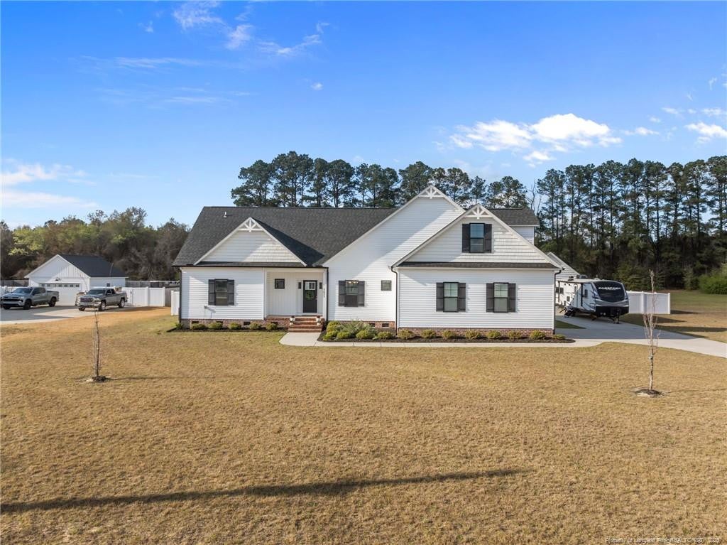 5651 Toby Place Road — photo