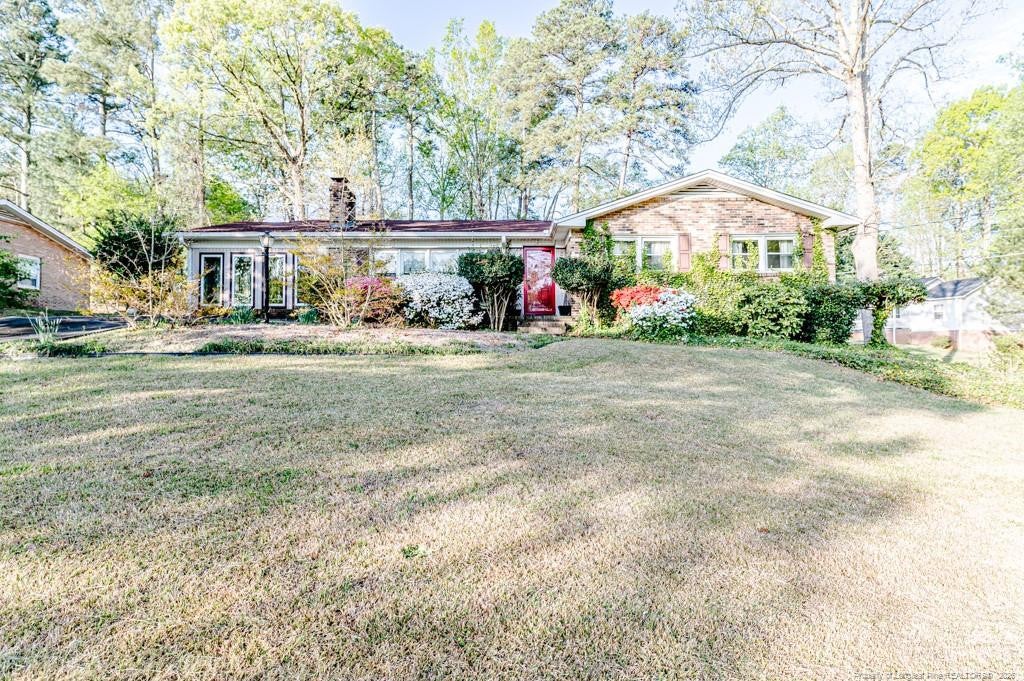 820 Primrose Lane — photo