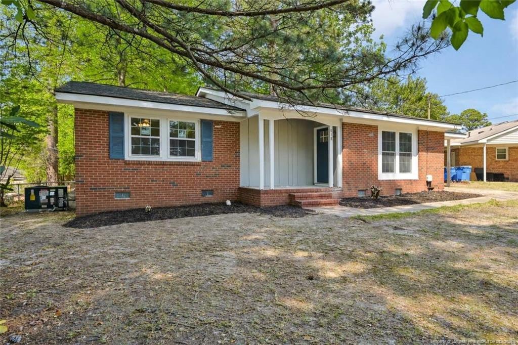 818 Rock Spring Road — photo