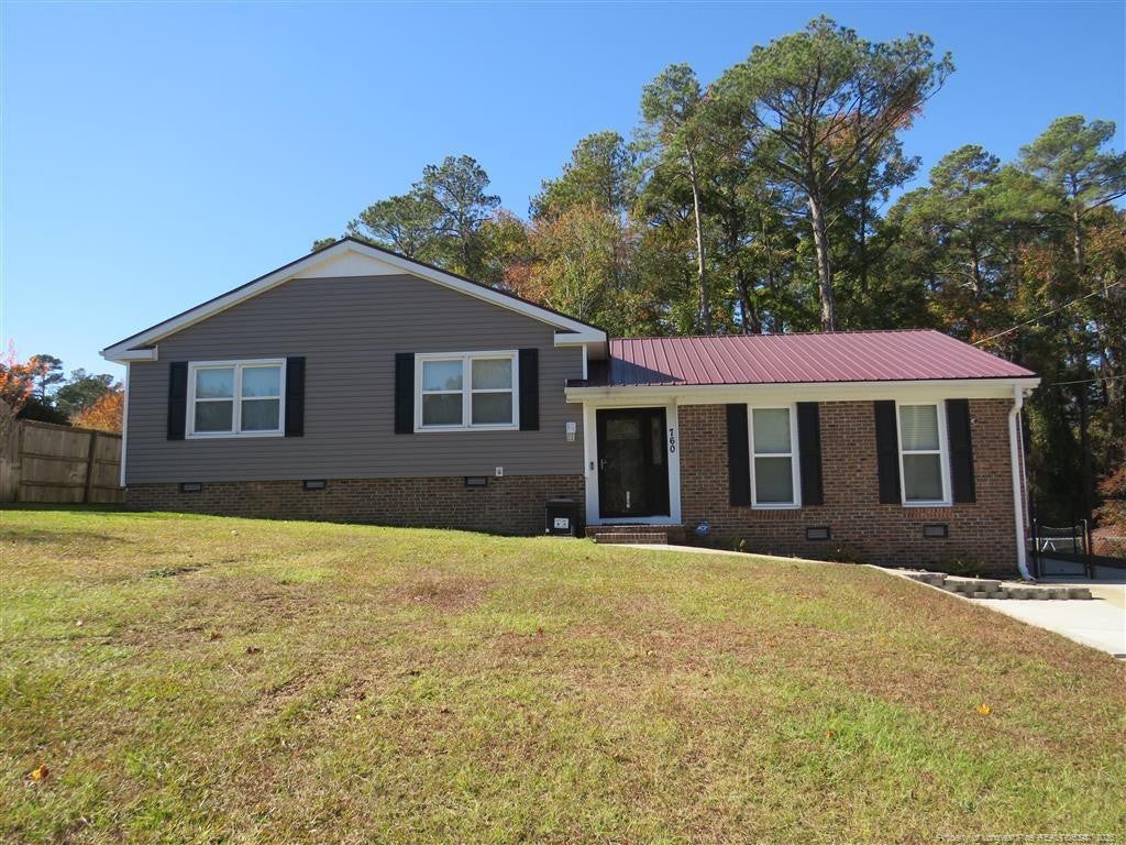 760 Ashbrook Road — photo