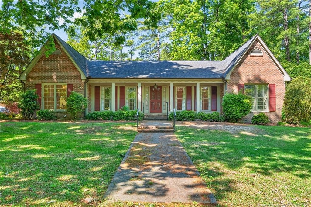608 Argyll Road — photo