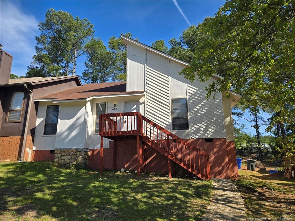 6484 Kelmscot Court — photo