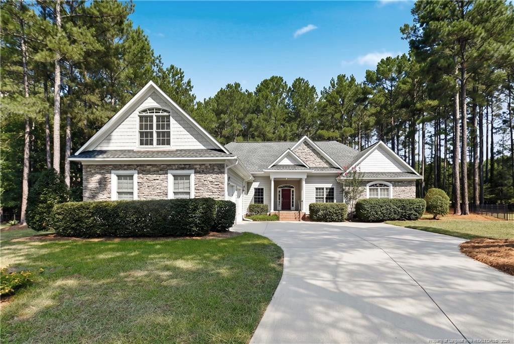 11 Rolling Pines Drive — photo