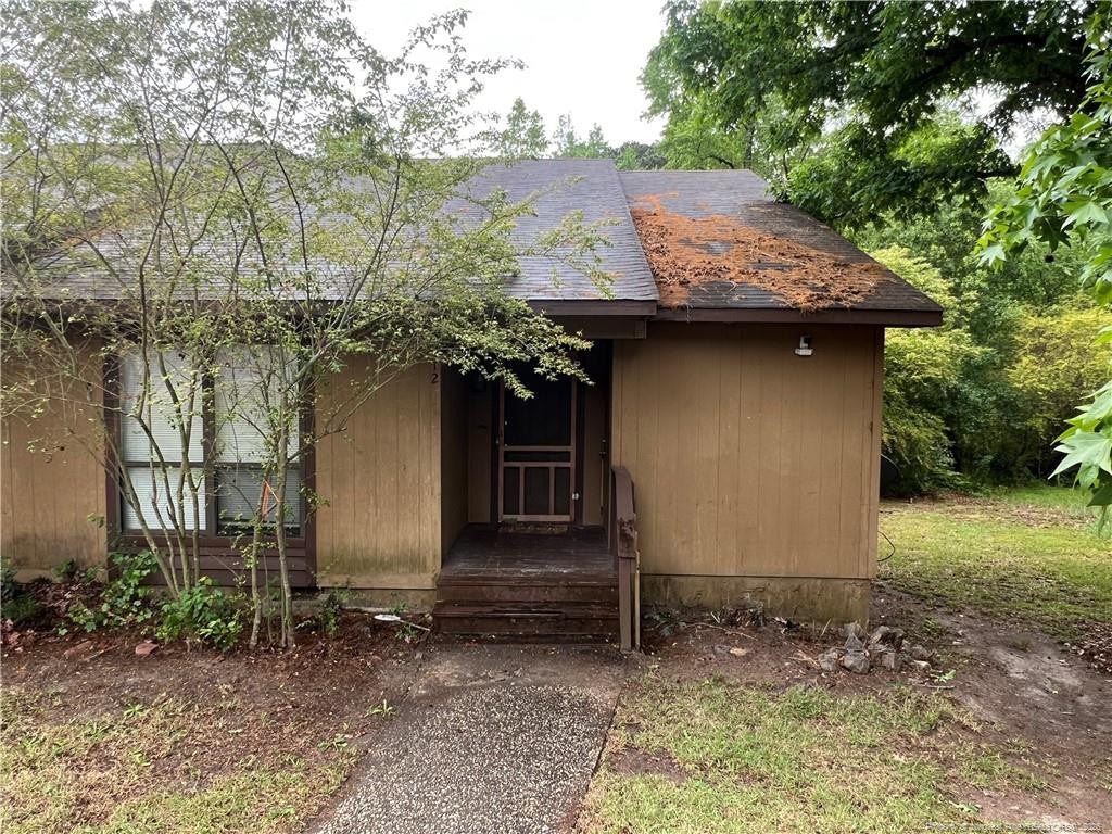 512 Toxaway Court — photo