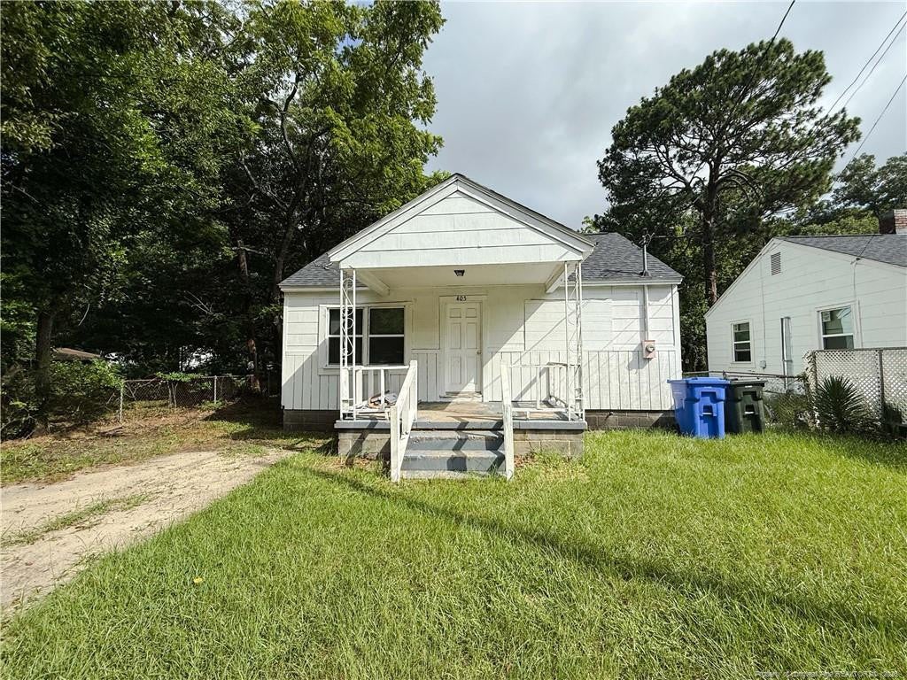 405 & 407 Andy Street — photo
