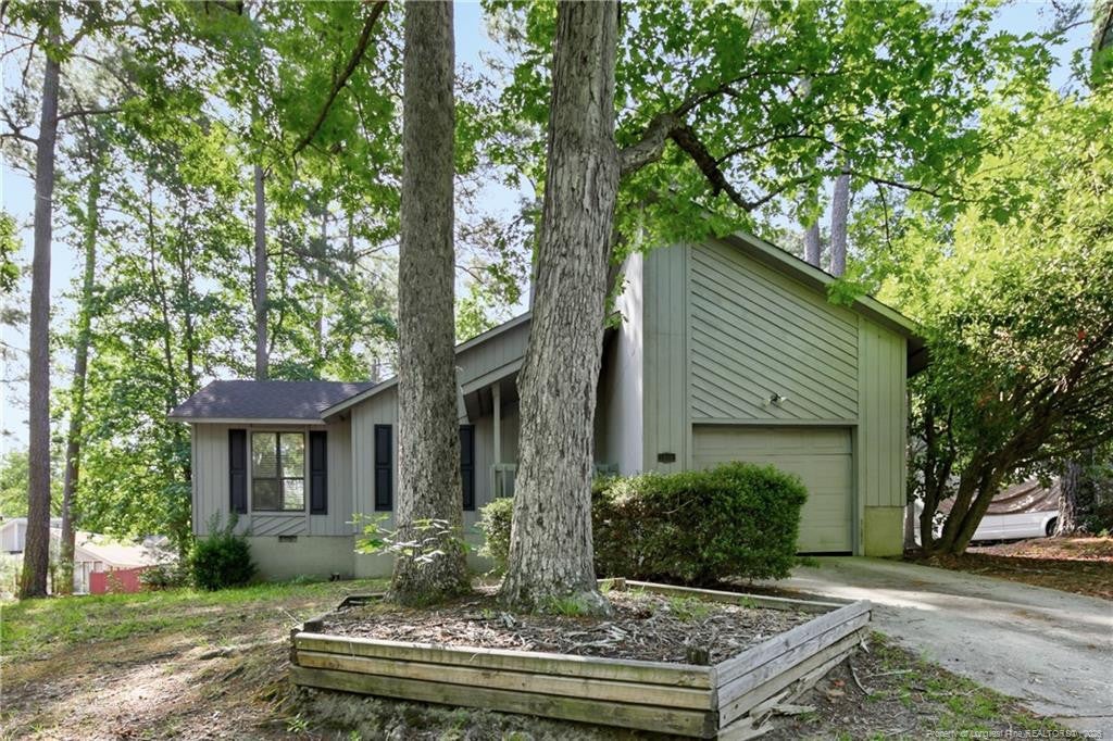 5939 Dalton Road — photo